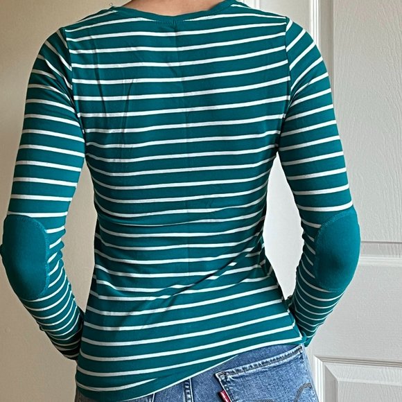 Long Sleeve Top - Picture 3 of 3